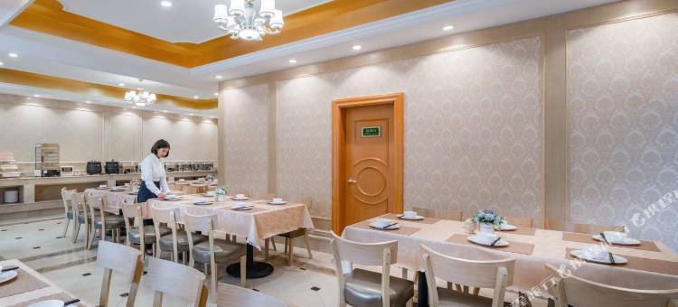 维也纳酒店(嵩明滇中新区店)图片