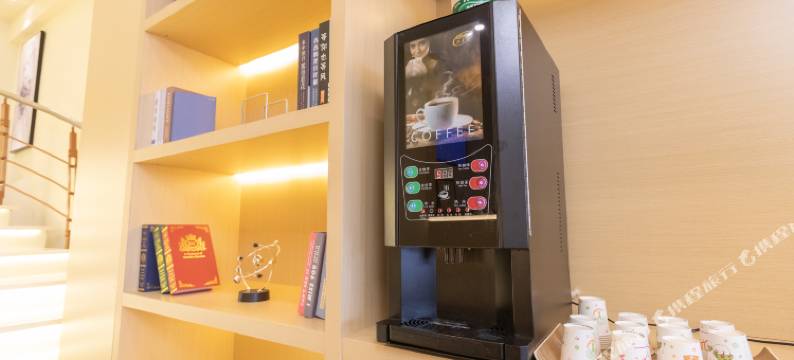 Yuki勇丞酒店(上海周浦万达广场店)图片