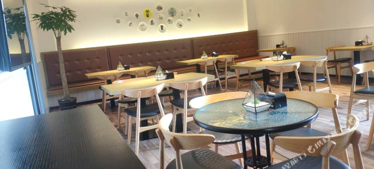 银座精宿酒店(菏泽中华路银座商城火车站店)图片