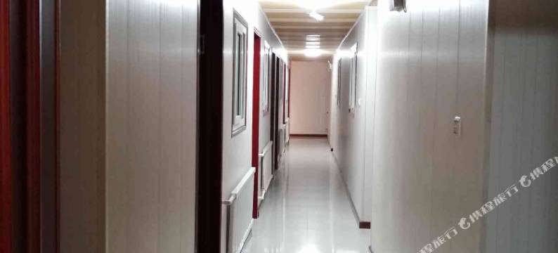 一家人旅店(大连新华店)图片