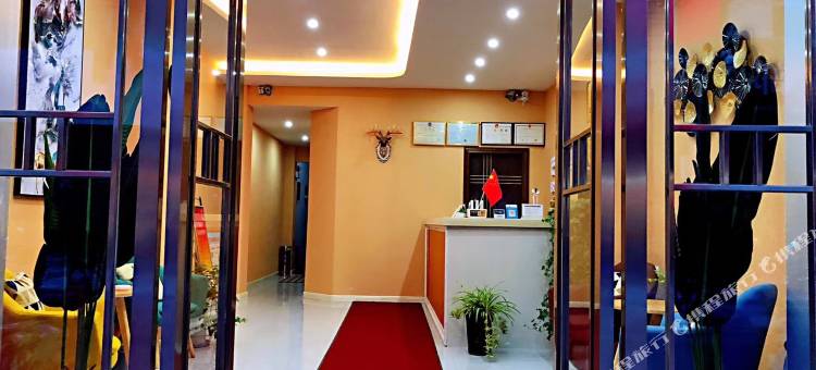 镇坪巴山酒店图片