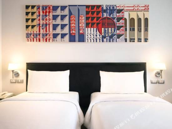 宜必思曼谷素坤逸24店