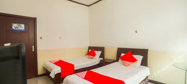 OYO吕梁兴南宾馆图片