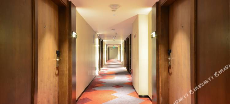 悦仙湖酒店(通山九宫山景区店)图片