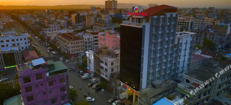 龙凤酒店(Dragon Phoenix Hotel)图片