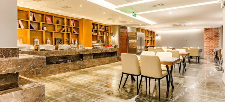 轻住悦享酒店(淄博火车站万象汇店)图片