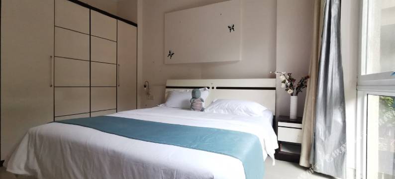 三亚近海高端公寓(金鸡岭村一巷分店)图片