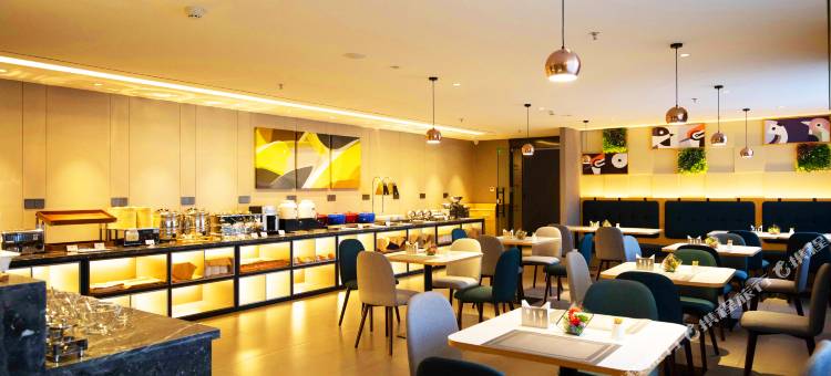 如家商旅酒店(辽阳火车站白塔公园店)图片