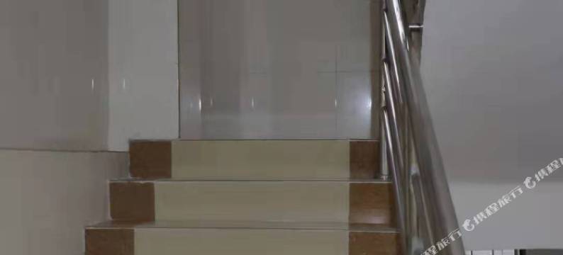 广州南洲北路时尚公寓(孙逸仙纪念医院南院店)图片