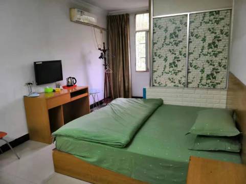 玄策客栈(咸宁温泉路沃尔玛广场店)