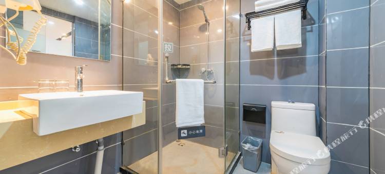 锐思特·逸致酒店(亭湖区海华广场店)图片