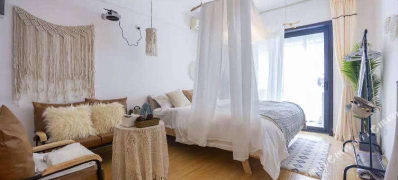 新密浅浅公寓图片