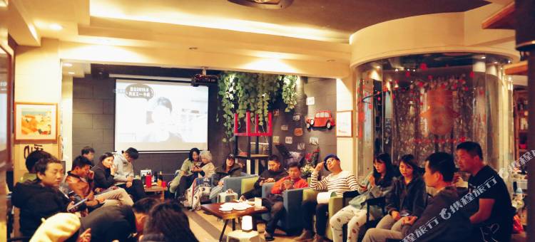 昆仑国际青年旅舍(黄山景区店)图片