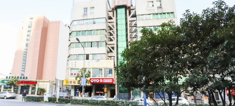 合肥新天龙宾馆(大东门地铁站店)图片