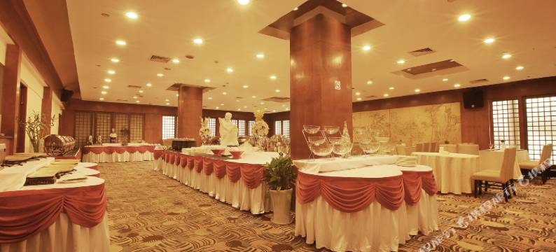 南京中山大厦图片