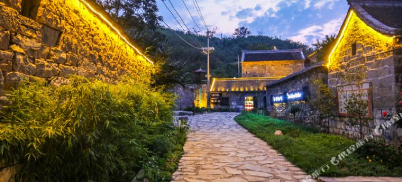 灵泉妙境民宿(古灵山店)图片