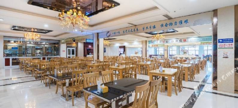 泰山天池温泉度假酒店图片