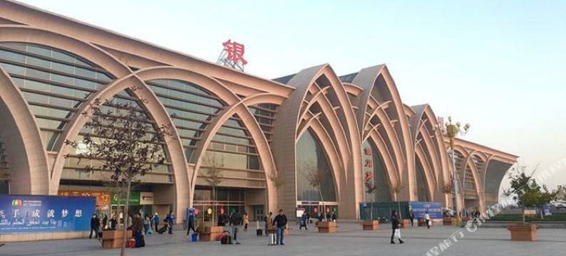 颐淼大酒店(银川高铁站店)图片