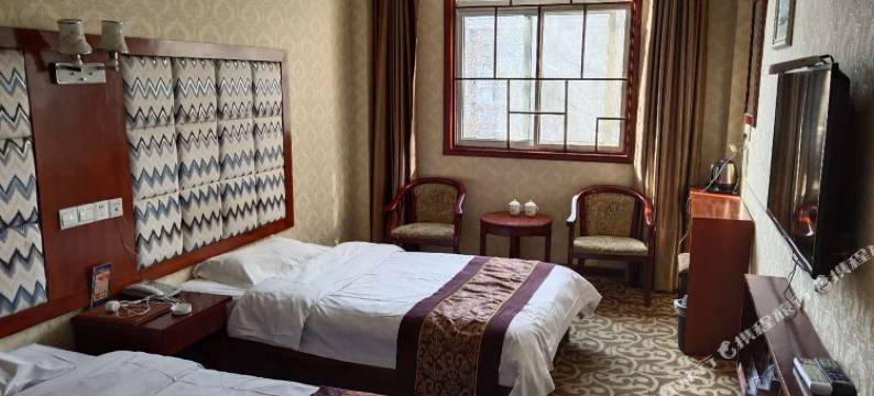 西平鼎力商务酒店图片