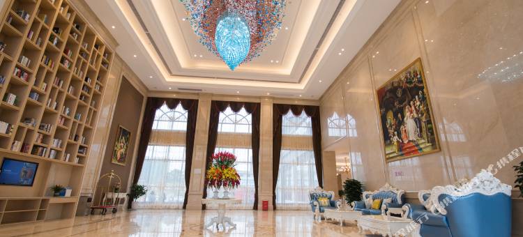 维也纳国际酒店(大竹金利美广场店)图片