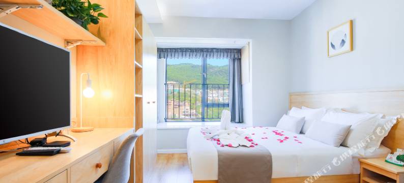 泊家印象酒店(重庆南坪八公里站店)图片