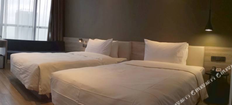 云慕精品民宿(重庆光电园店)图片