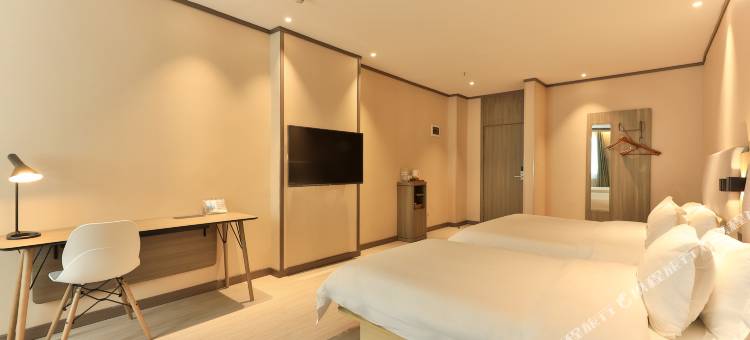 汉庭酒店(青岛重庆南路新都心店)图片