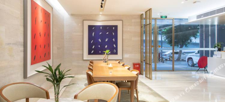 艺龙安云酒店(成都火车东站净居寺地铁站店)图片