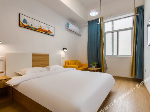 南昌彩窝公寓    分(暂无点评) 223起距离413米立即预订