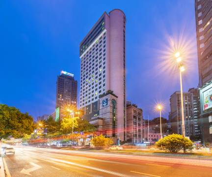 贵阳喷水池桔子水晶酒店