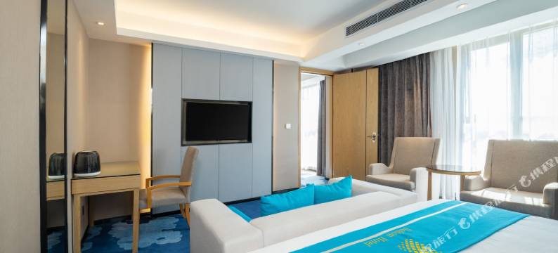 铂尔顿酒店(深圳松岗燕川文化广场店)图片