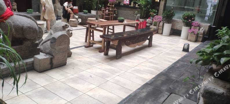 长安客栈(西安交大一附院吉祥村地铁站店)图片