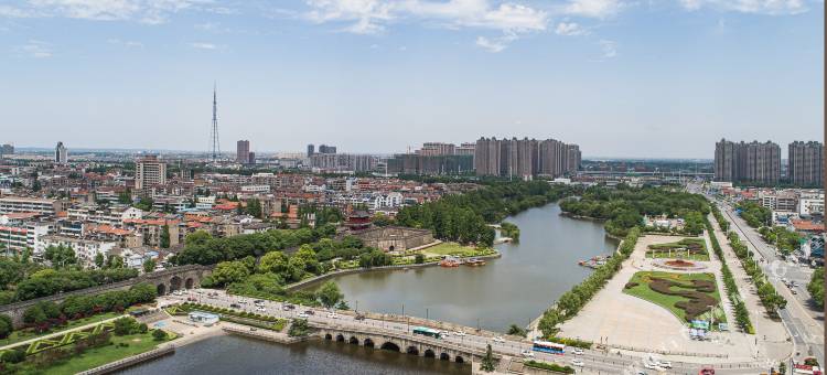 荆州万枫酒店(古城万达店)图片