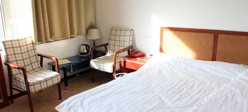 海阳卧龙商务宾馆图片