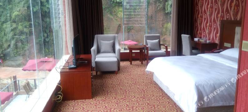 七洞沟兴隆湾生态度假村图片