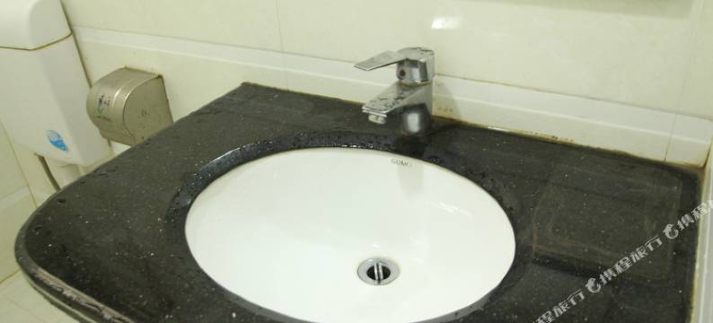 高州南达宾馆图片