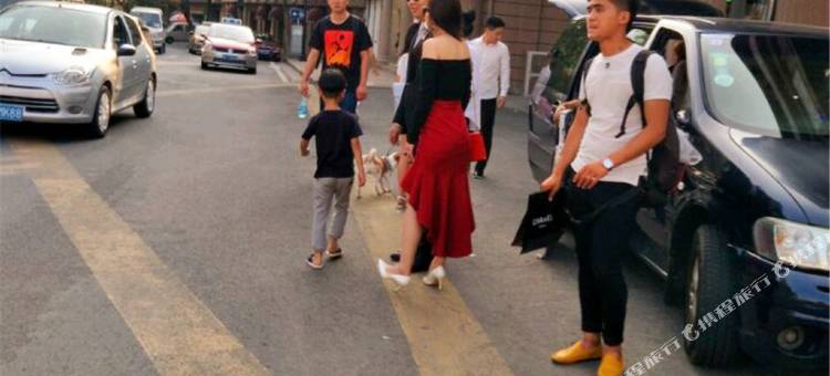 易佰连锁酒店(青岛德国风情街店)图片