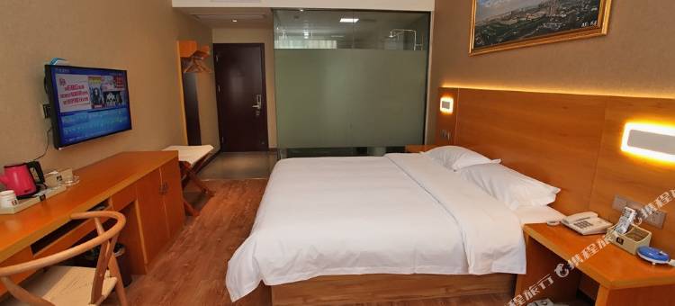 八方连锁酒店(重庆解放碑店)图片