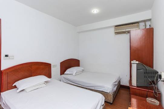 平安旅馆(常州白云路店)