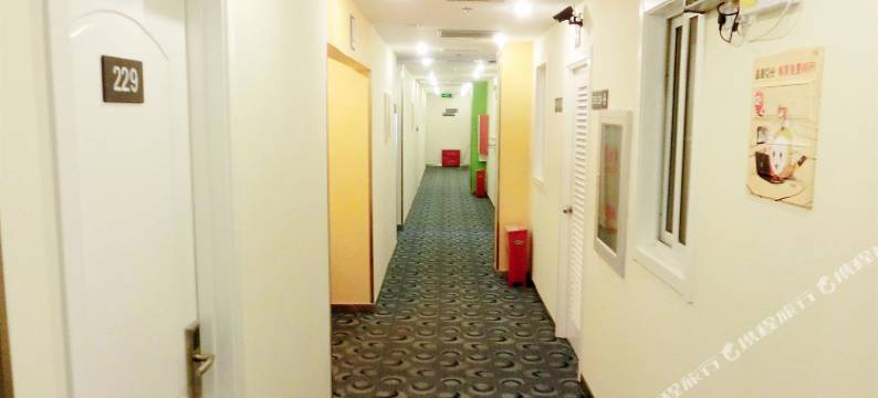 东营区凯迪宾馆(7天连锁长途汽车总站店)图片