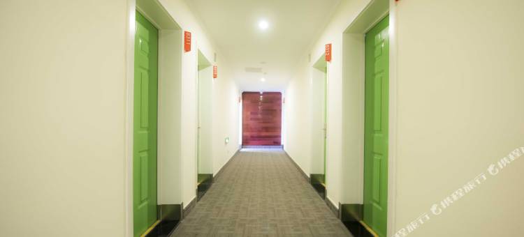 轻住酒店·城市客栈(开封清明上河园店)图片