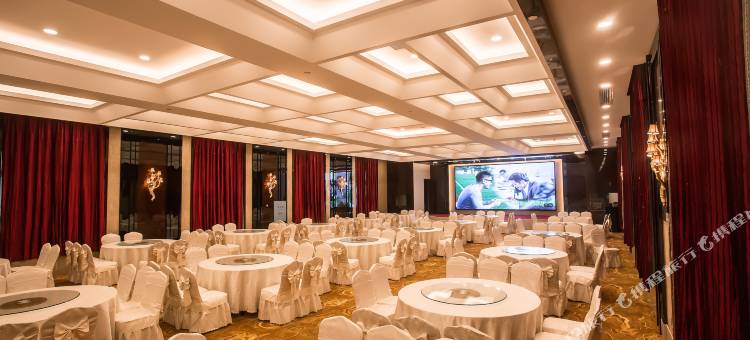 芷江和平国际酒店(龙津风雨桥店)图片