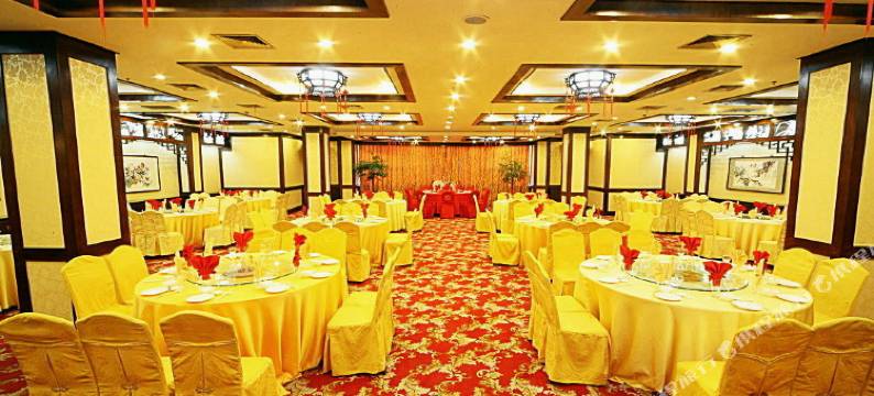 宁波华隆美辰酒店(镇海枫园地铁站店)图片