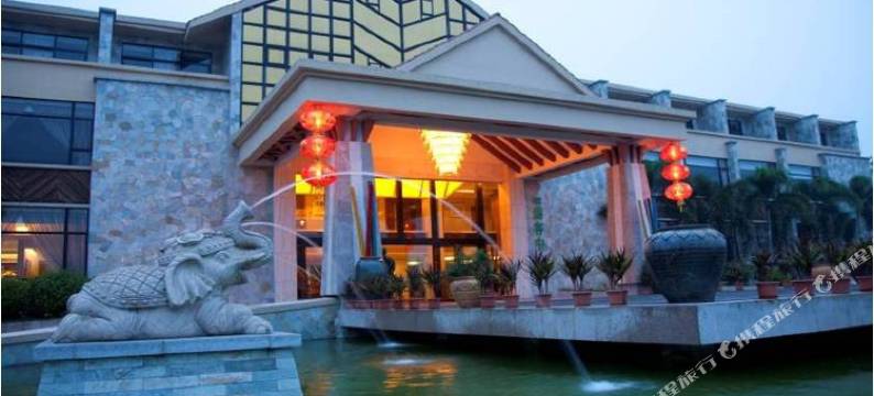 英德奇洞温泉小镇图片