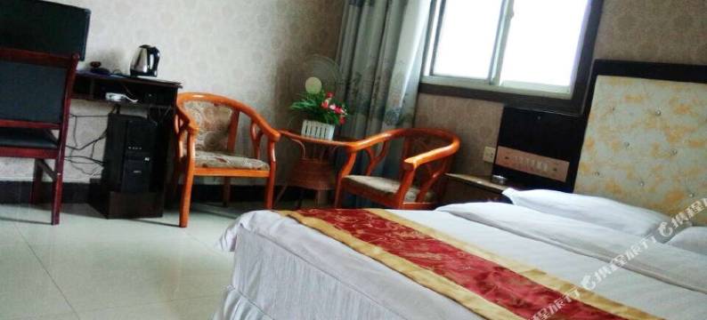 凤凰沱江企业宾馆图片