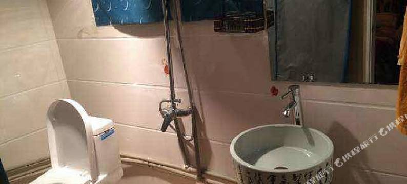 香格里拉月光客栈图片