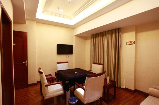 Golden Cube Grand HotelHotel Overview