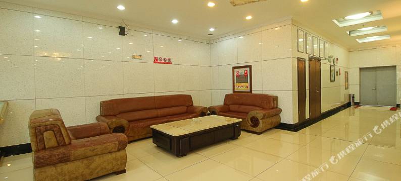 罗平佳成大酒店图片