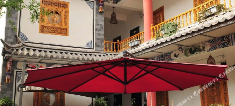 大理云从龙客栈图片