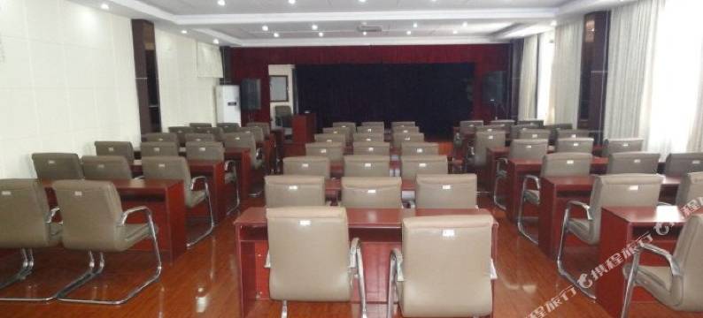 林豪酒店(西安万象城生命树电视塔地铁站店)图片